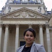 Professeur dans de nombreuses matières à domicile